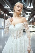 Hilal Gelinlik Modeli – Zarif Dantel Detaylı, Uzun Kollu Prenses Kesim Gelinlik - Görsel 4