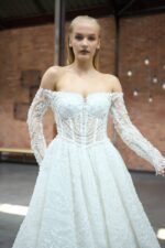 Hilal Gelinlik Modeli – Zarif Dantel Detaylı, Uzun Kollu Prenses Kesim Gelinlik - Görsel 5